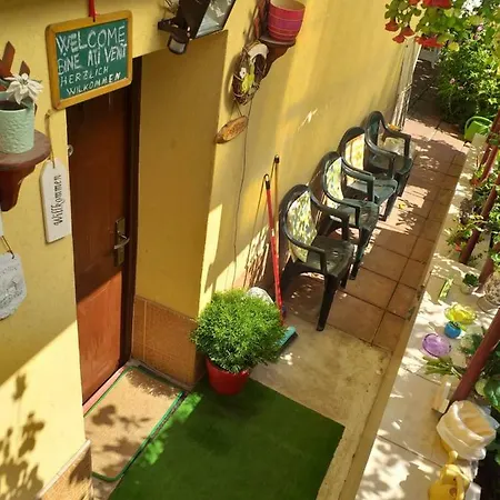 Cleopatra Apartment